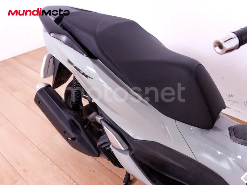 Honda PCX125 - Vista 45