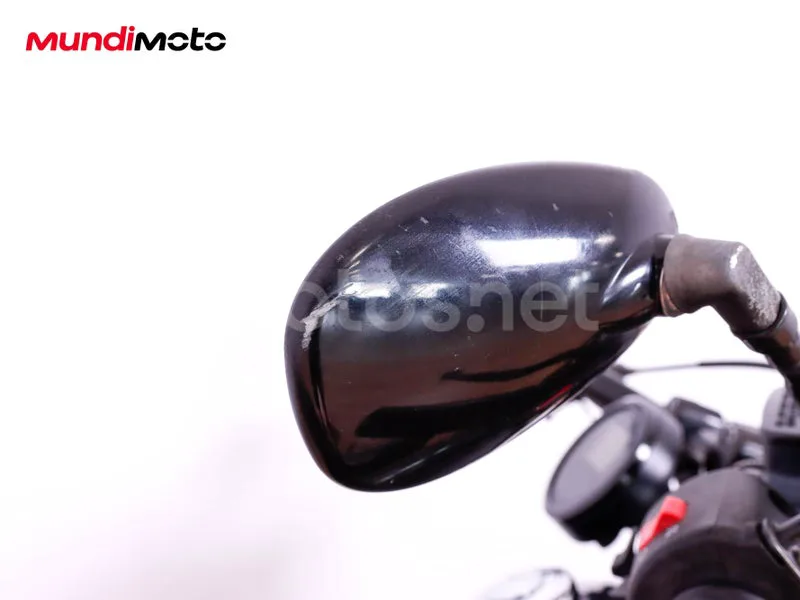 Yamaha XV950 - Vista 60