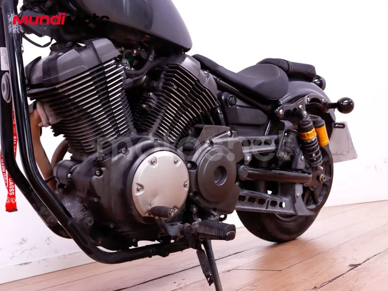 Yamaha XV950 - Vista 10