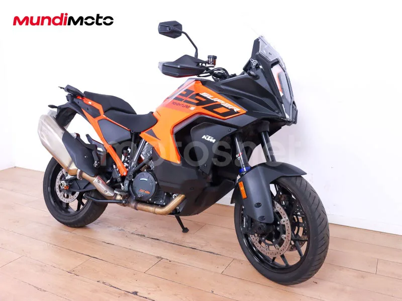 KTM 1290 Super Adventure 13.799 € 2023 Barcelona - 2