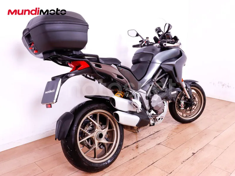 Ducati Multistrada - Vista 3