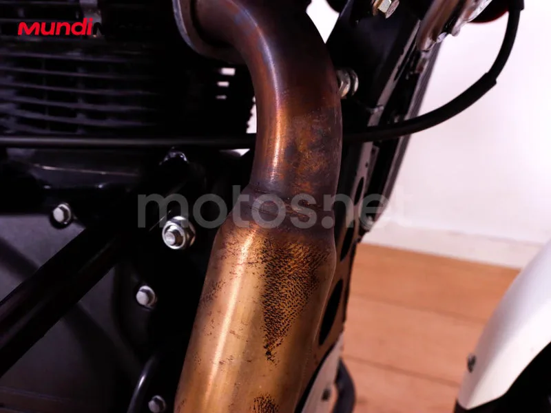 Royal Enfield Scram 411 - Vista 17