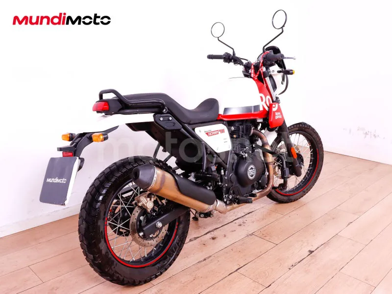 Royal Enfield Scram 411 - Vista 3