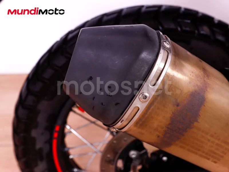 Royal Enfield Scram 411 - Vista 25