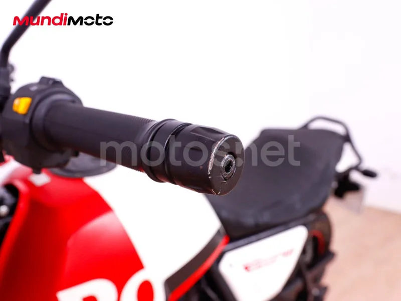 Royal Enfield Scram 411 - Vista 26