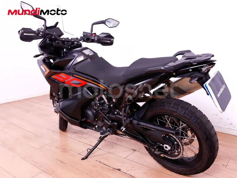 KTM 790 Adventure - Vista 8