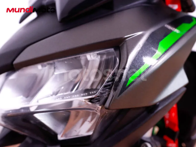 Kawasaki Z650 - Vista 40