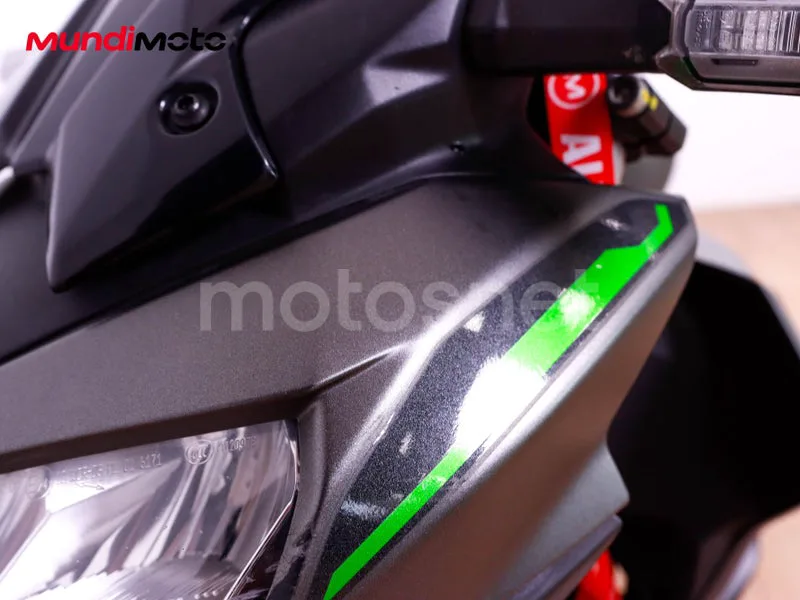 Kawasaki Z650 - Vista 41