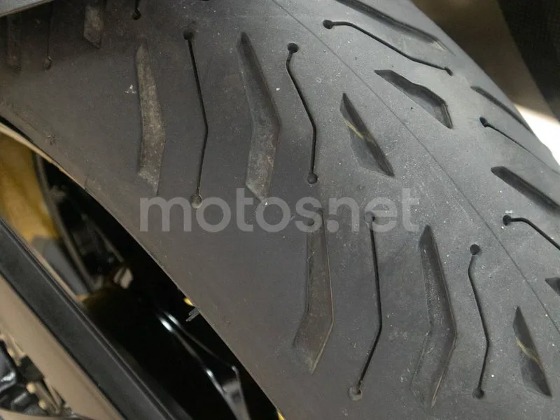 BMW S 1000 R - Vista 24