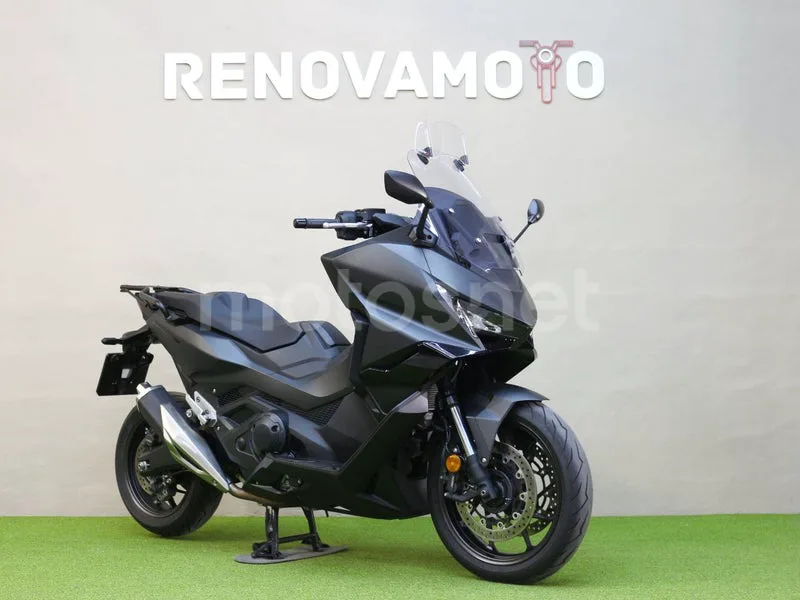 Honda Forza 750 11.500 € 2025 Alicante - 1