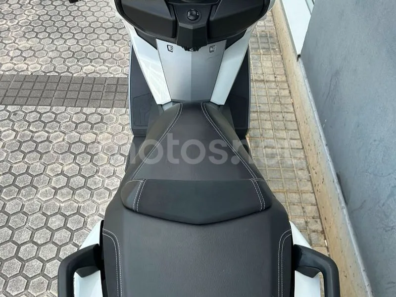 BMW C 400 GT - Vista 8