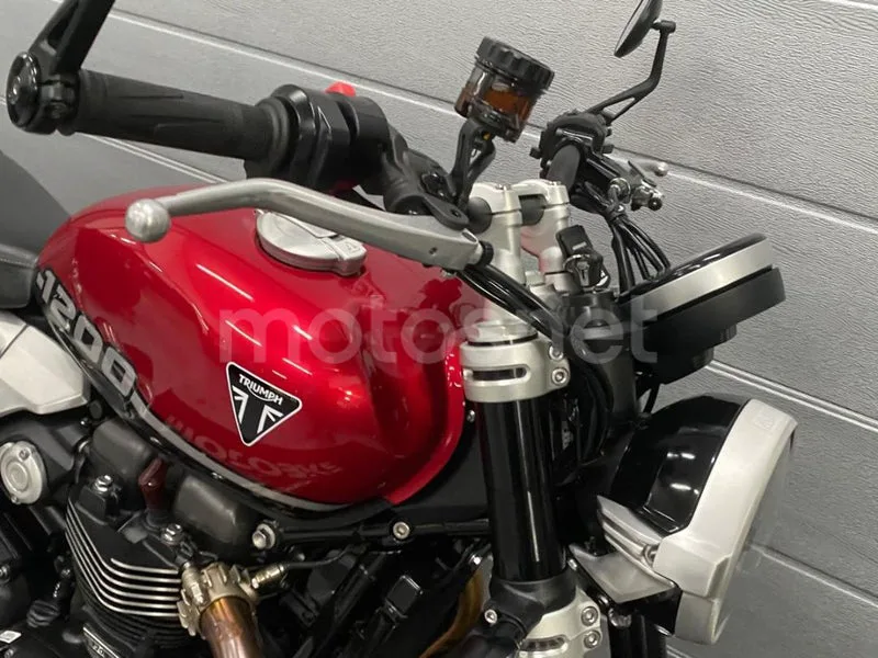 Triumph Speed Twin 1200 - Vista 6
