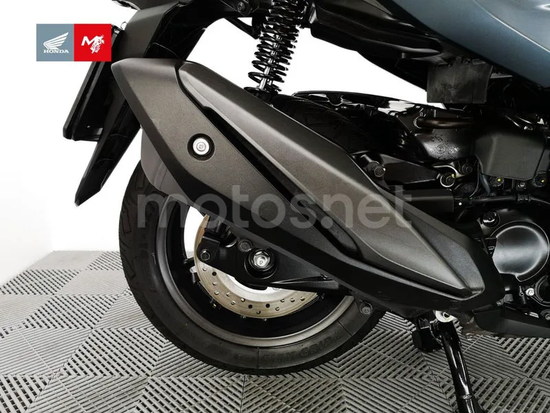 Honda Forza 350 - Vista 13