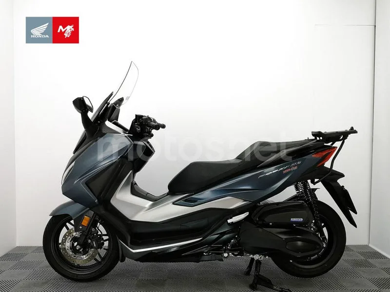 Honda Forza 350 - Vista 16