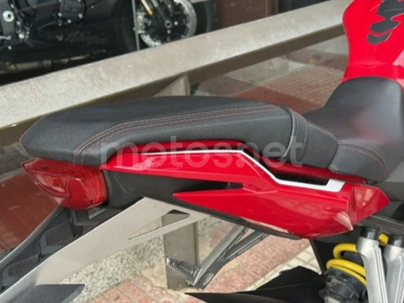 Honda CBR650R - Vista 5