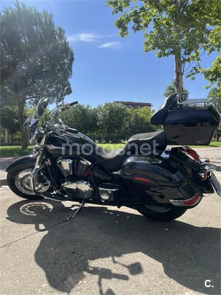 Kawasaki VN900 Classic - Vista 5