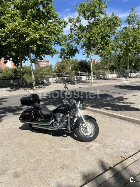 Kawasaki VN900 Classic - Vista 8