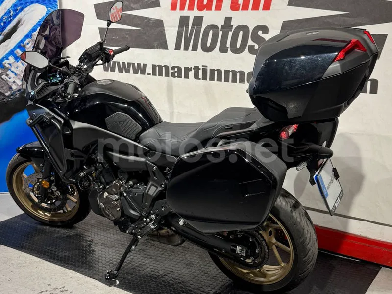 Yamaha Tracer 7 - Vista 4