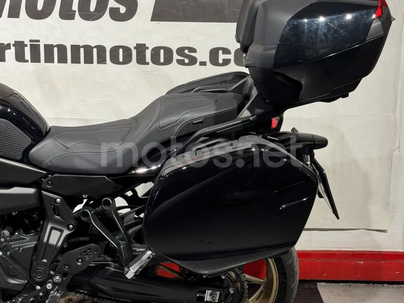 Yamaha Tracer 7 - Vista 8