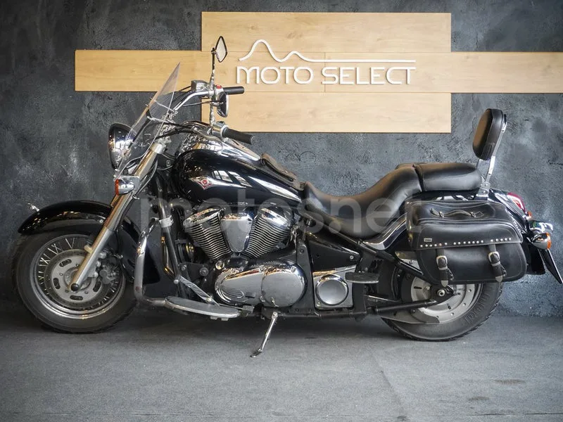 Kawasaki VN900 Classic - Vista 18