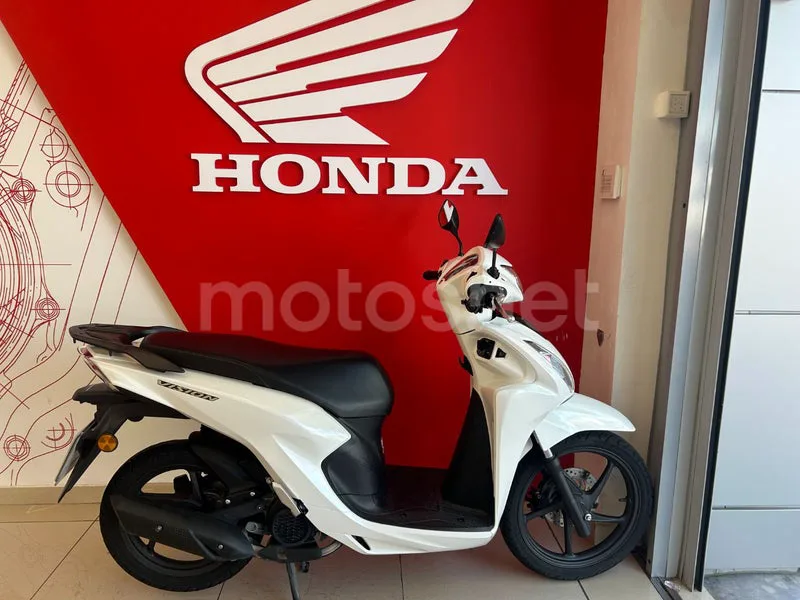 Honda Vision 110 - Vista 3