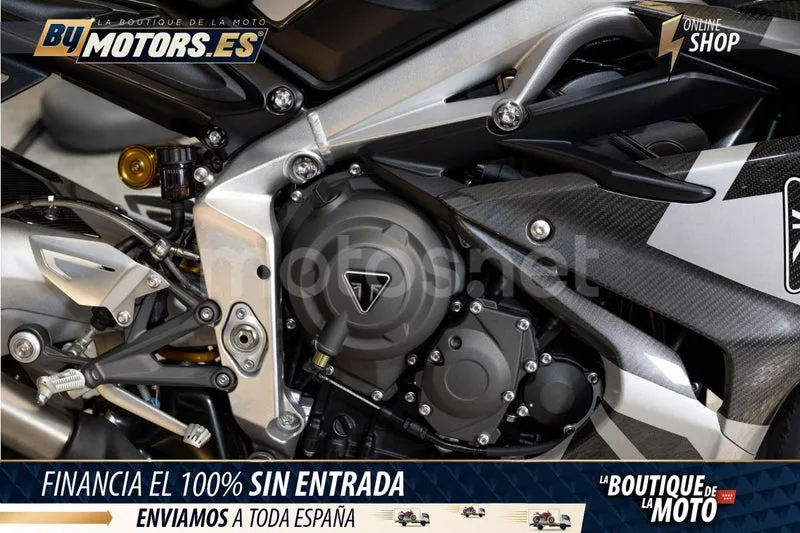 Triumph Daytona Moto2 765 - Vista 11