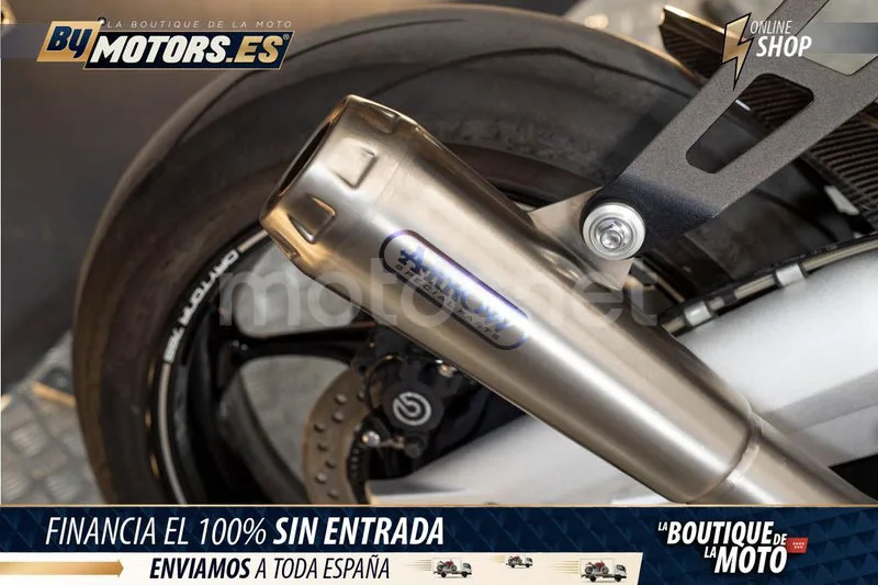 Triumph Daytona Moto2 765 - Vista 12