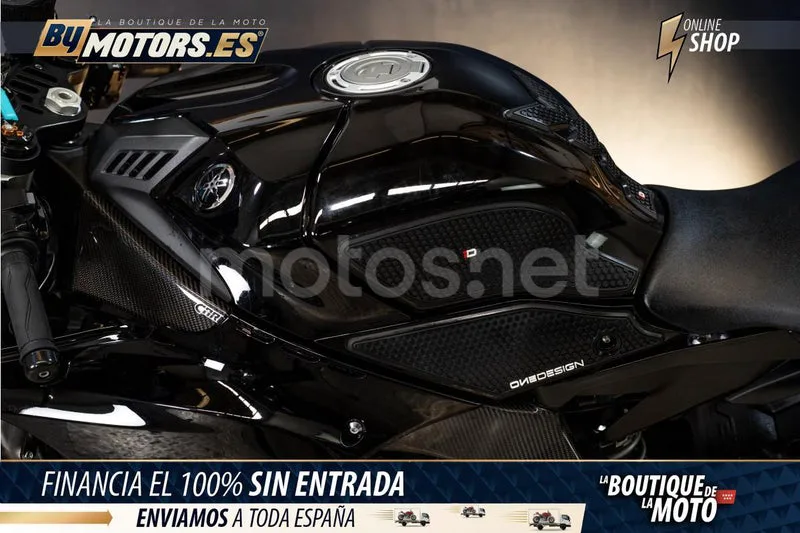 Yamaha YZF-R1 - Vista 17