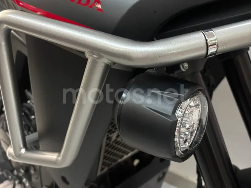 Honda XL750 Transalp - Vista 7