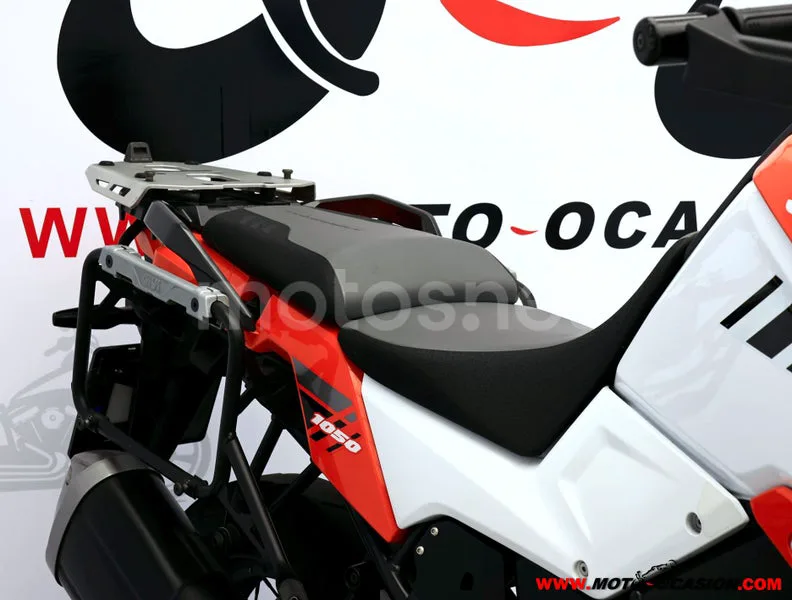 Suzuki V-Strom 1050 - Vista 11
