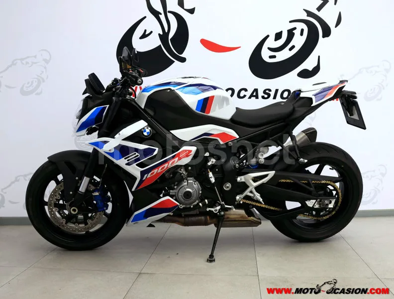 BMW M 1000 R - Vista 7