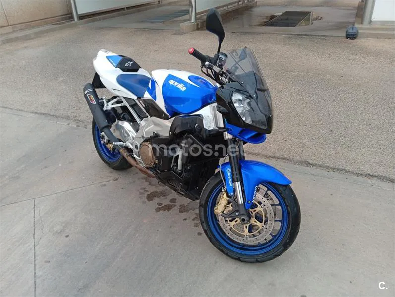 Aprilia Tuono 1000 R - Vista 4