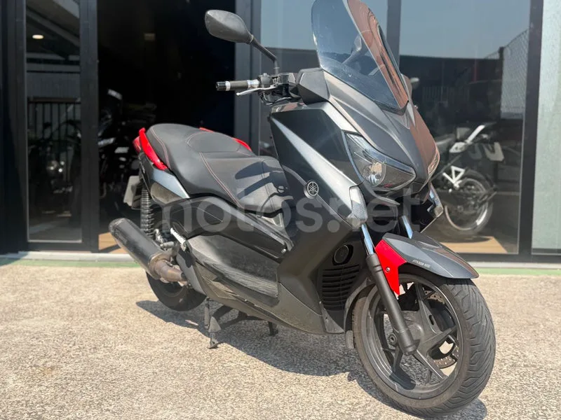 Yamaha XMAX 250 2499 € 2015 Navarra - 1