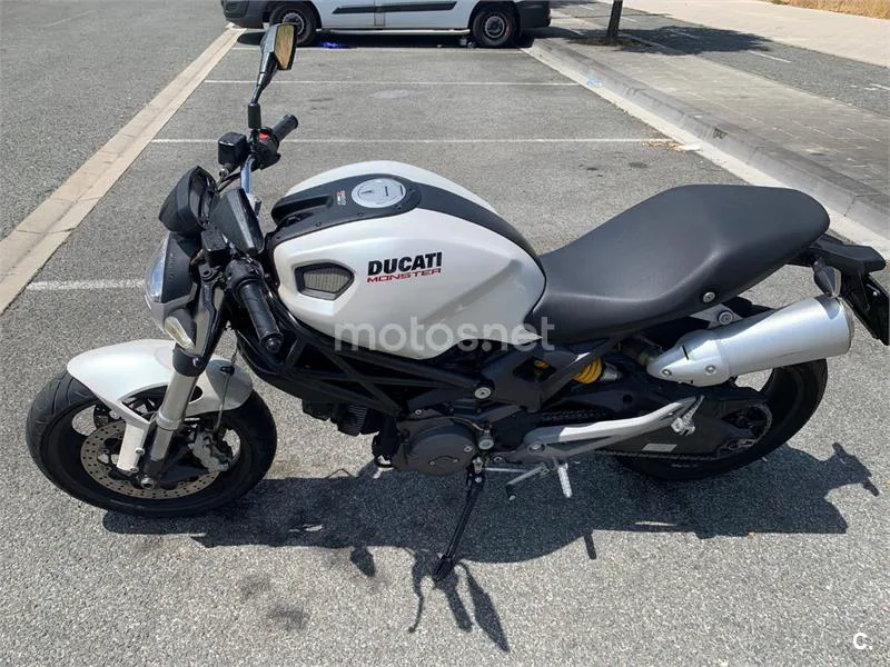 Ducati Monster 696 4100 € 2008 Navarra - 2