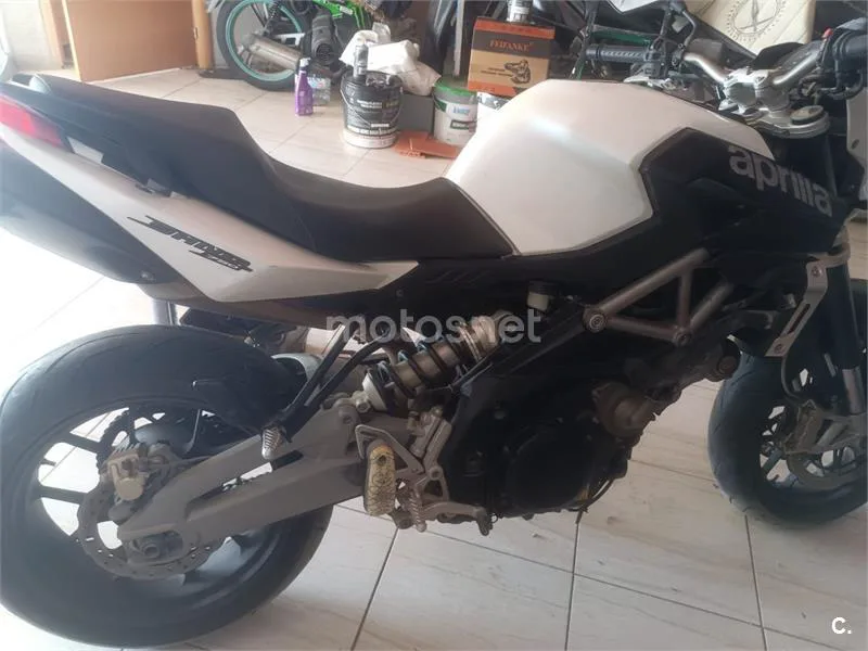 Aprilia Shiver 750 - Vista 3