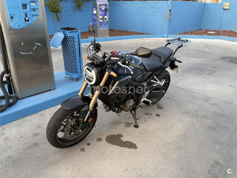 Honda CB650R - Vista 4