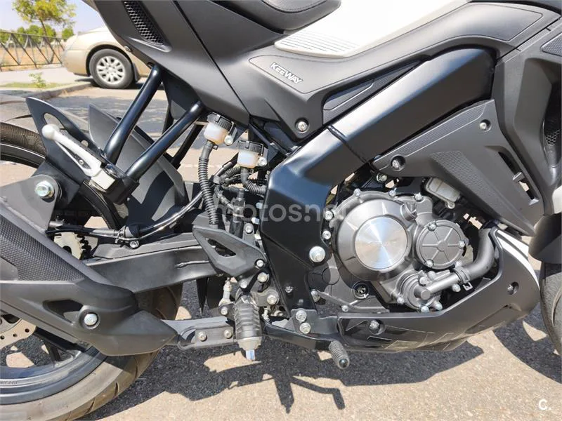 Keeway RKF 125 - Vista 15