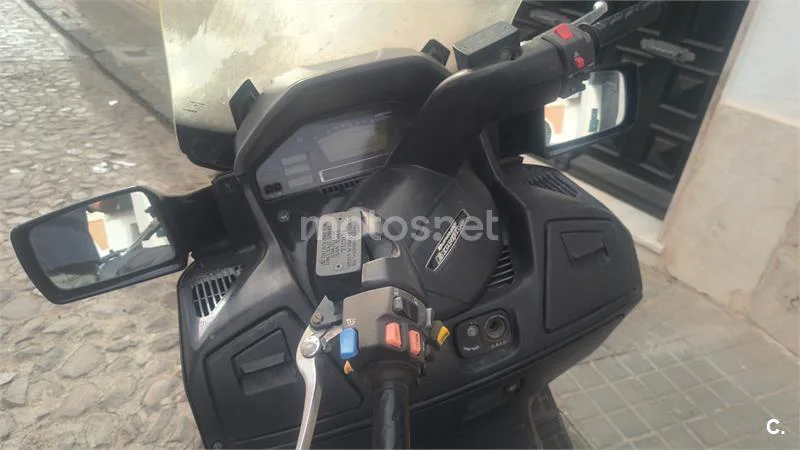 Suzuki Burgman 650 Executive 2300 € 2011 Ciudad Real - 2