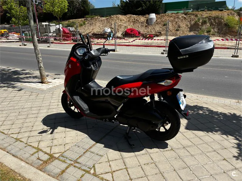 Yamaha NMAX - Vista 14