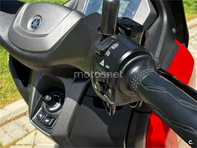 Yamaha NMAX - Vista 3