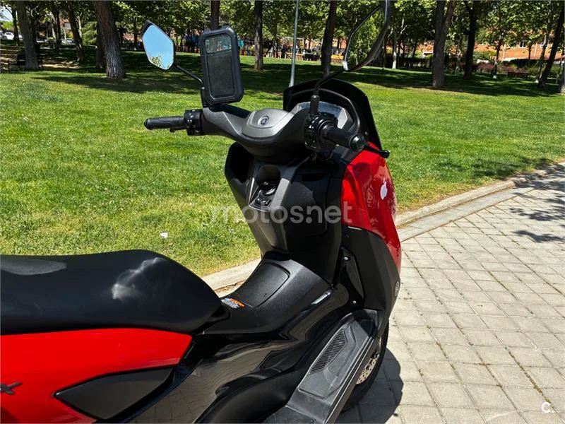 Yamaha NMAX - Vista 9