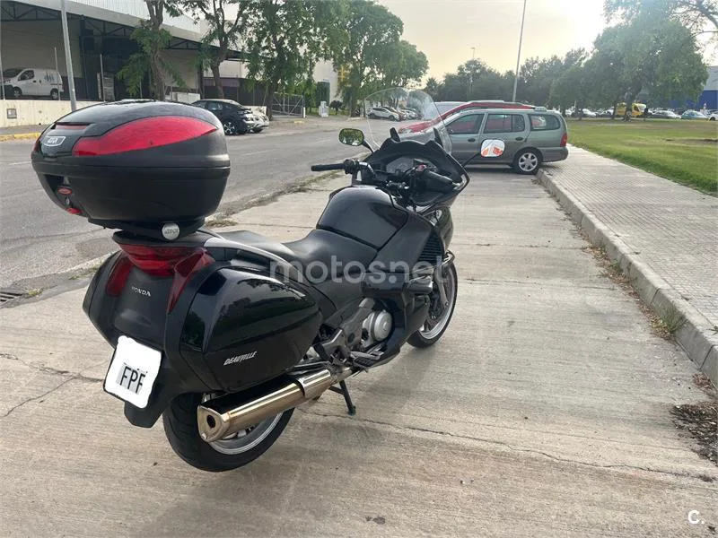 Honda NT700V Deauville - Vista 7