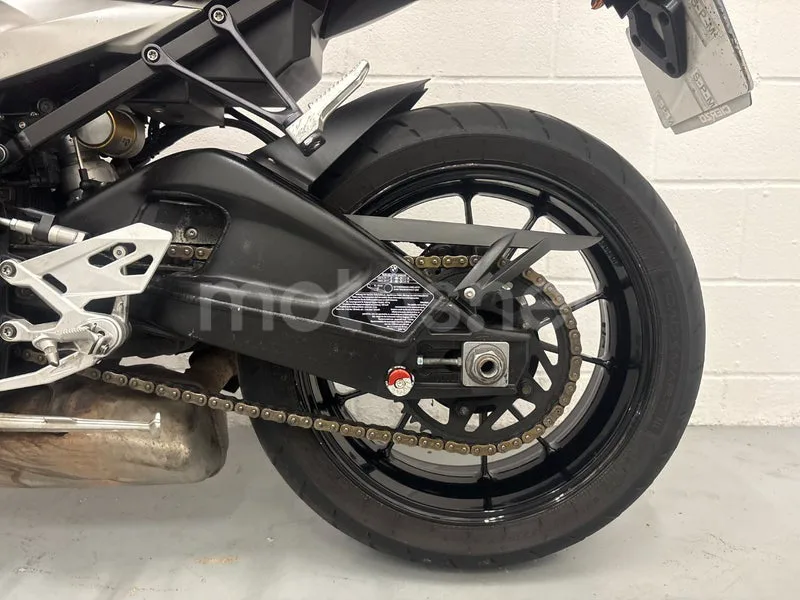 BMW S 1000 R - Vista 12