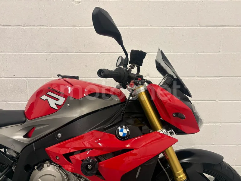 BMW S 1000 R - Vista 15