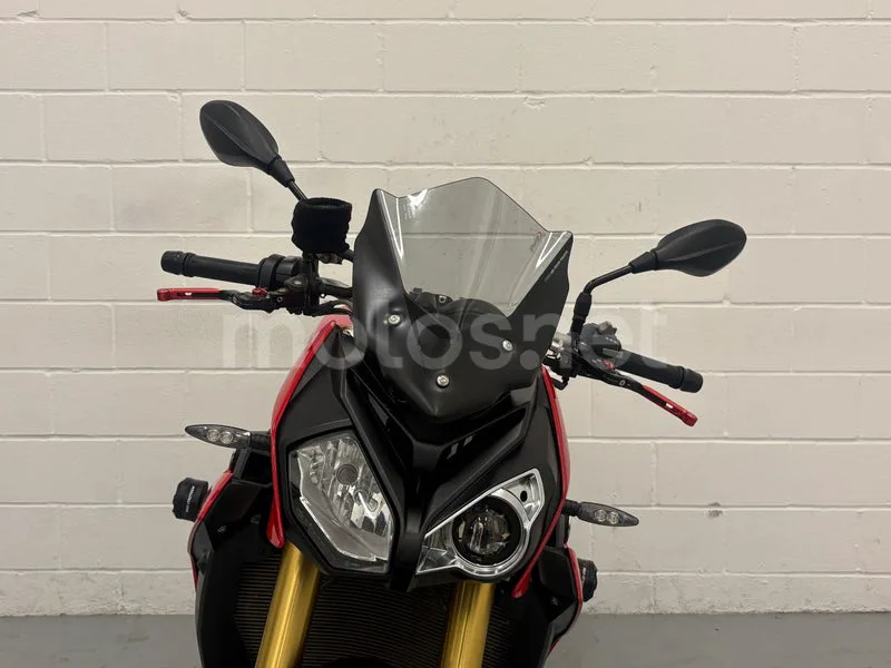 BMW S 1000 R - Vista 17