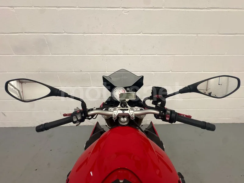 BMW S 1000 R - Vista 18