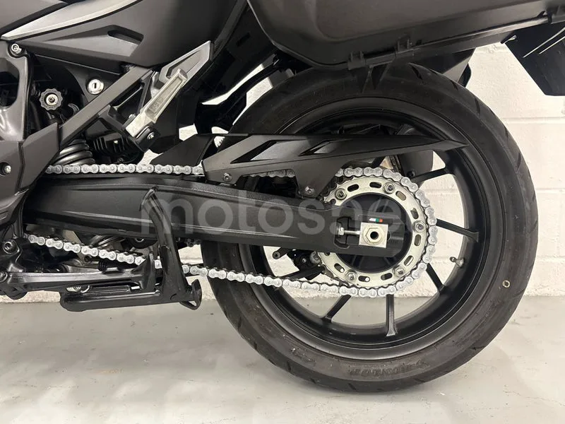 Honda NT1100 - Vista 12