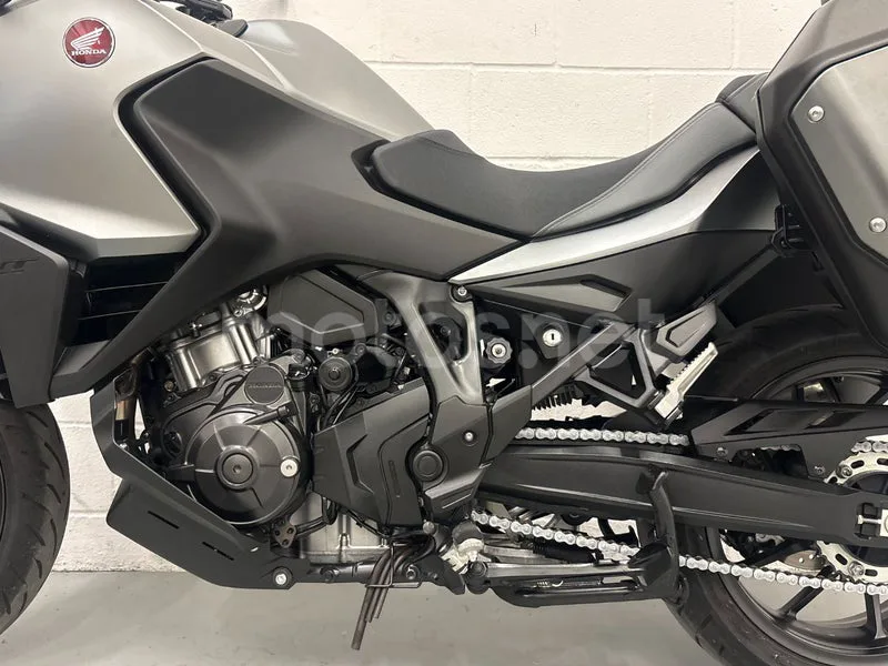 Honda NT1100 - Vista 14