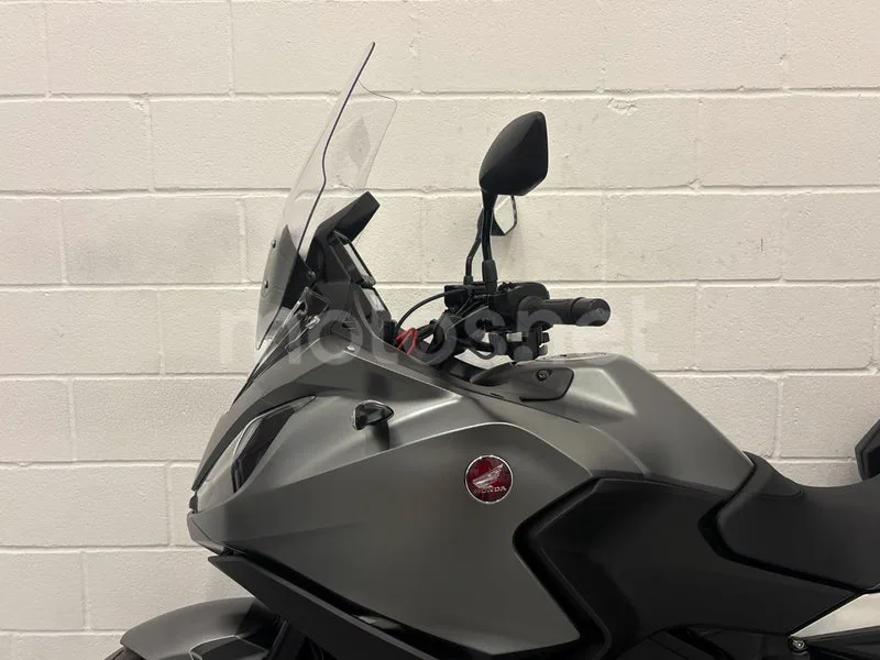 Honda NT1100 - Vista 16