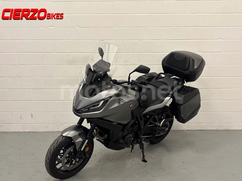 Honda NT1100 - Vista 6